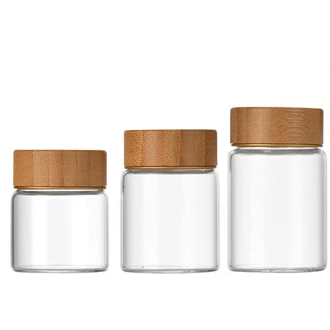 Recipiente de vidro com tampa de madeira