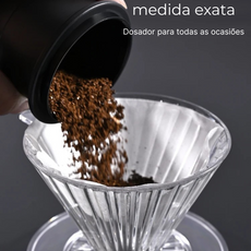 Copo dosador de café